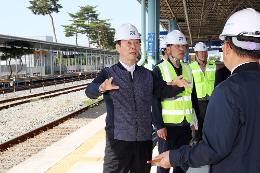 첨부 이미지: 20190612 동해남부선 부산-울산 복선전철 태화강역 현장방문1