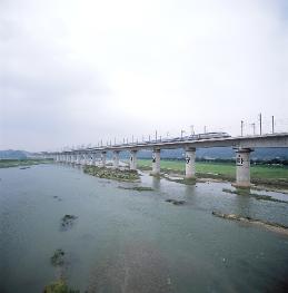 첨부 이미지: 20050713 갑천교(경부고속)4