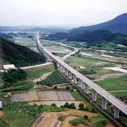 첨부 이미지: 20040531 이원고가(경부고속)1