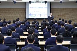 첨부 이미지: 20190826 신입직원 임명장 수여식 및 특강4