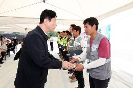 첨부 이미지: 20180808 중북내륙선(이천-문경) 태평터널 관통식3