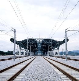 첨부 이미지: 20010613 천안아산역(경부고속)4