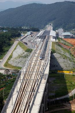 첨부 이미지: 20100826 울산역(경부고속)2